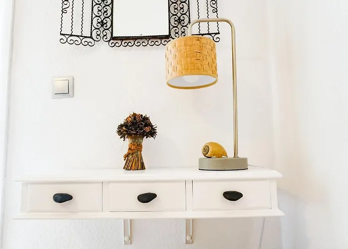 Delfini Villa, Beachfront 2-bdrm Maisonette 度假居