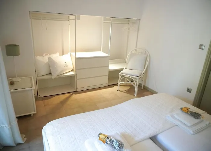 Nyaraló Delfini Villa, Beachfront 2-bdrm Maisonette
